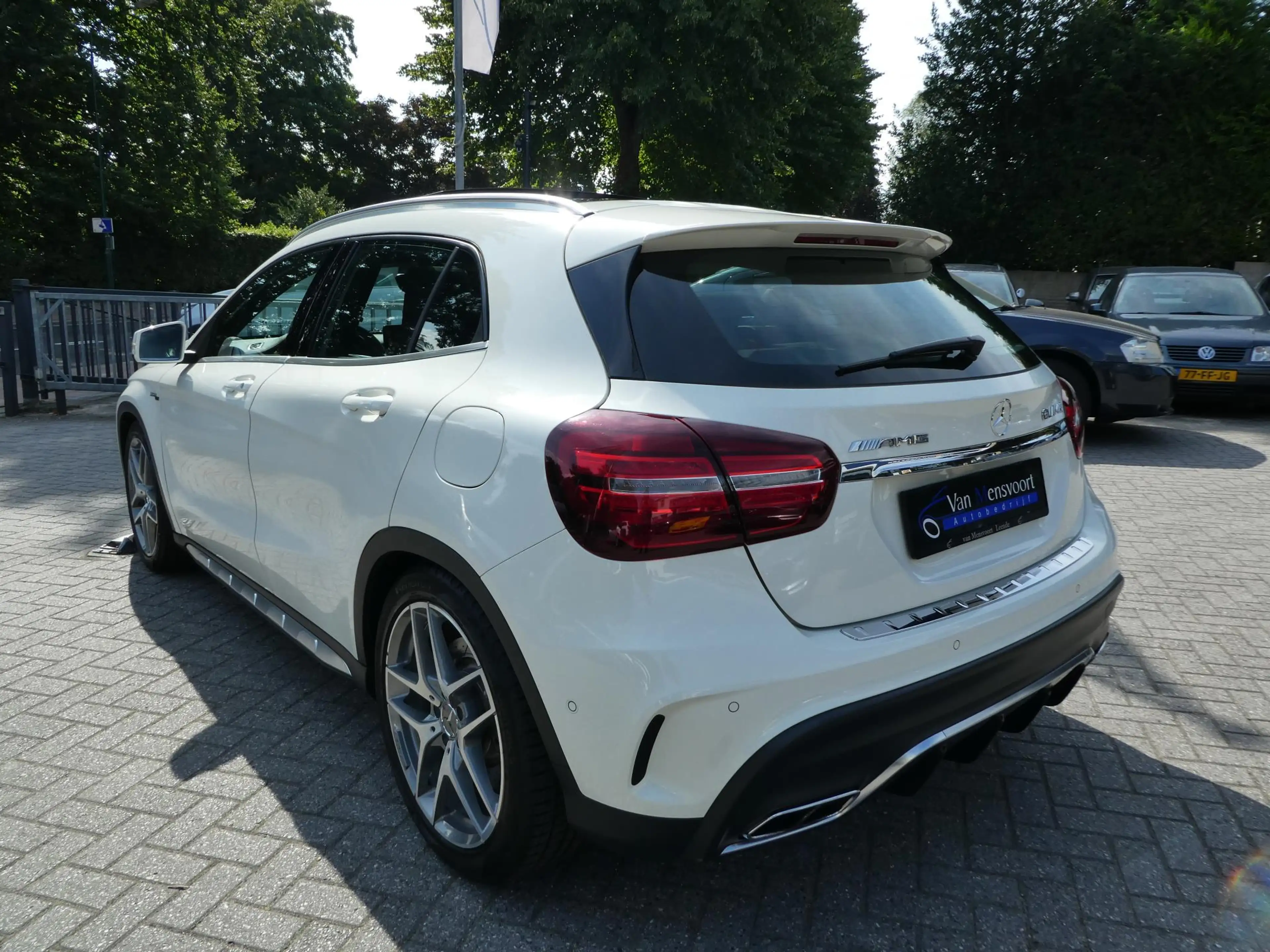 Mercedes-Benz GLA 45 AMG 4Matic 381PK Premium 1eEig|65dKM|Panorama|Camera|C — photo 6