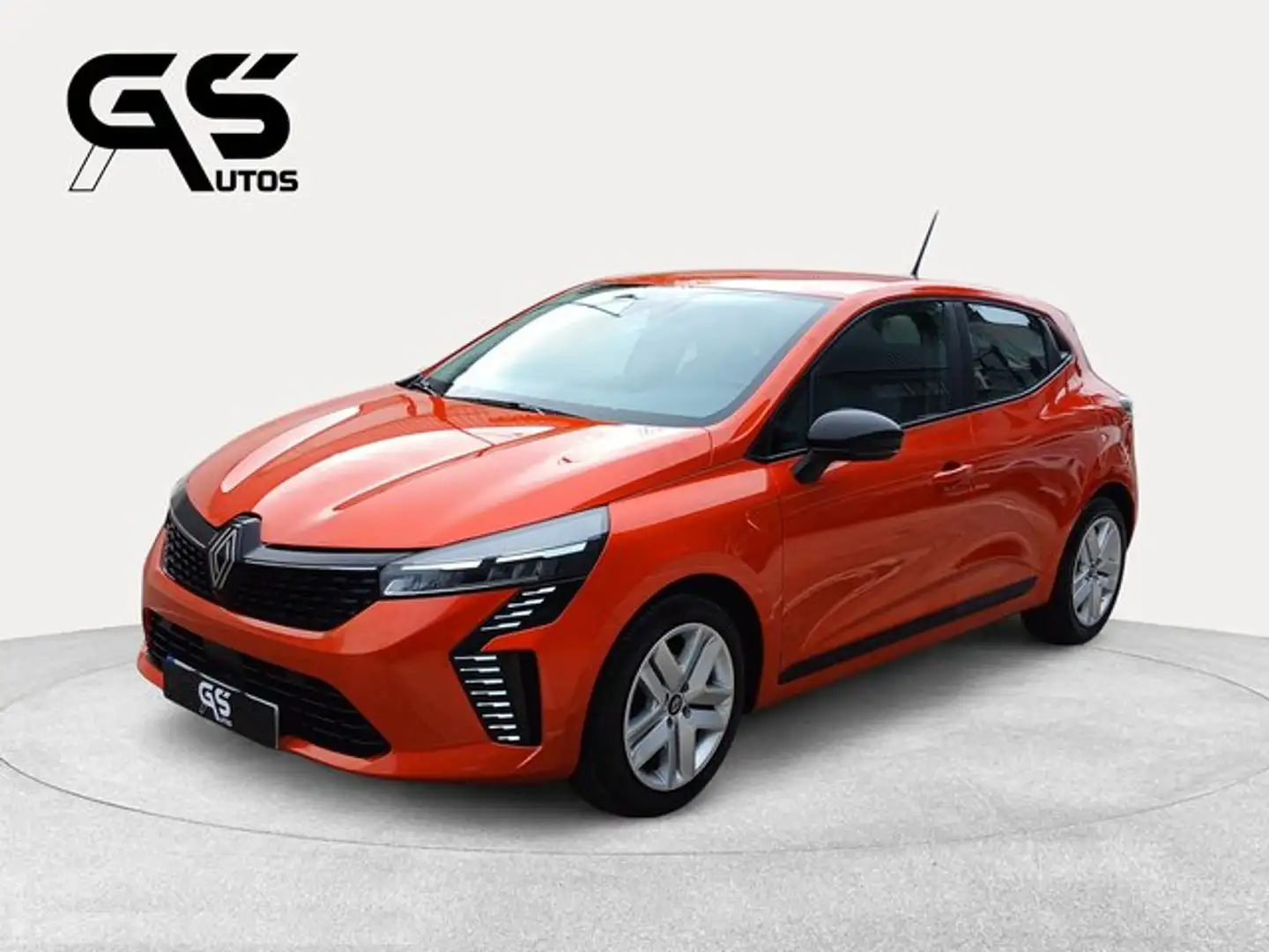 Renault Clio TCe Evolution 67kW Naranja - 1