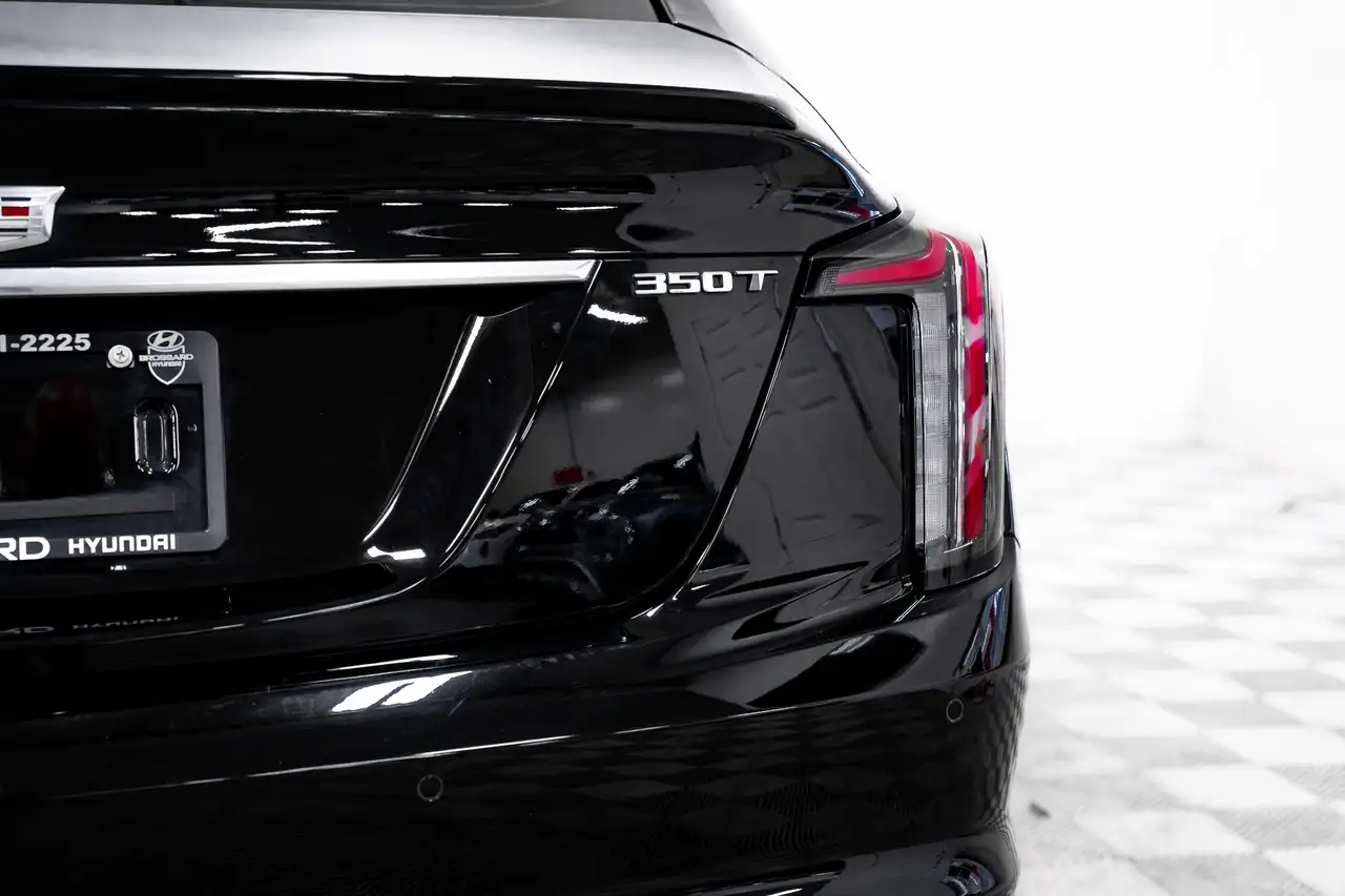 Cadillac CT5 снимка Cadillac CT5