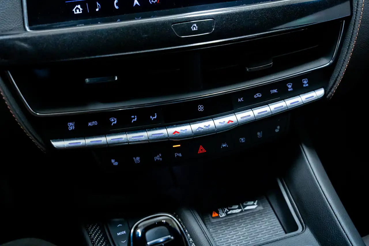Cadillac CT5 снимка Cadillac CT5