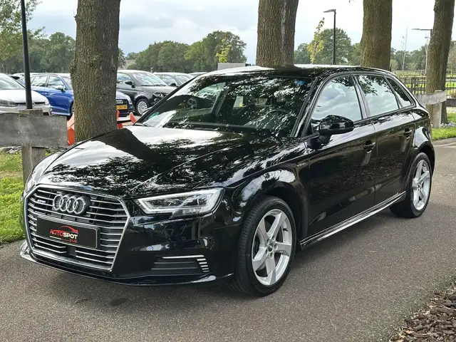 Audi A3 view 7