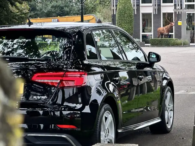 Audi A3 view 11