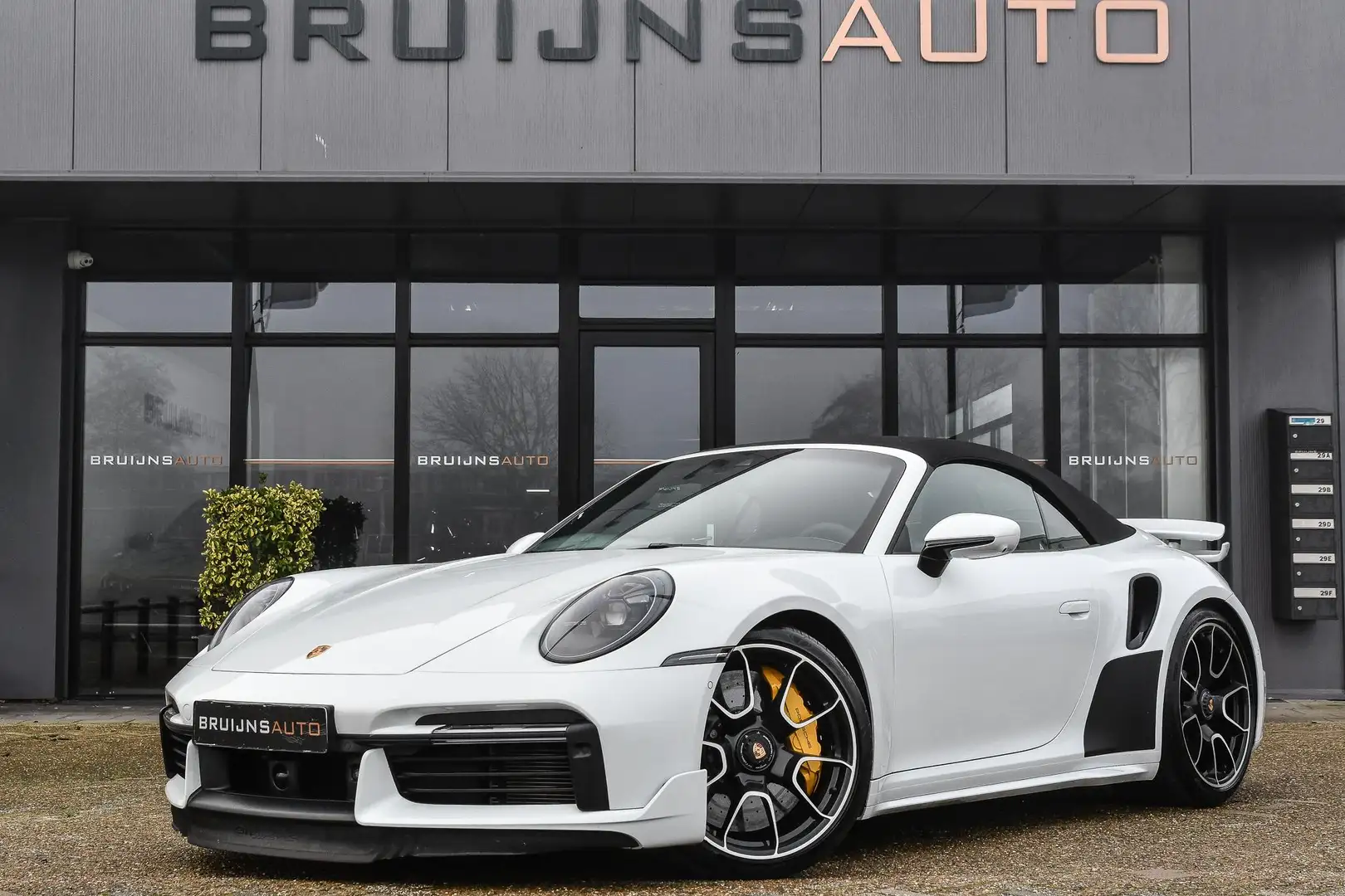Porsche 992 Cabrio 3.8 Turbo S |Aero-kit|Burmester|Sportpakket Weiß - 1
