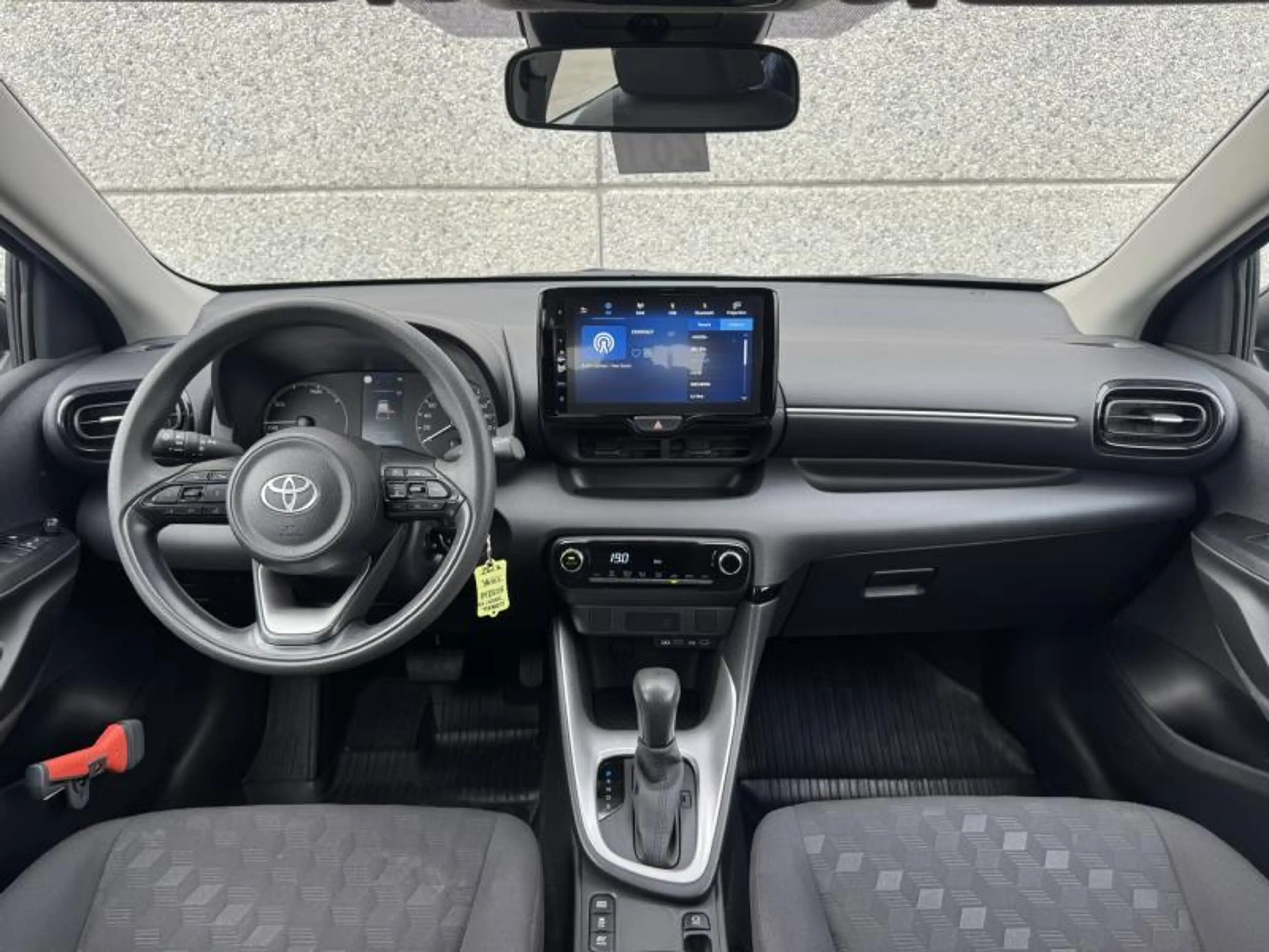 Toyota Yaris 1.5 Hybride CVT Dynamic de direction ! — photo 10
