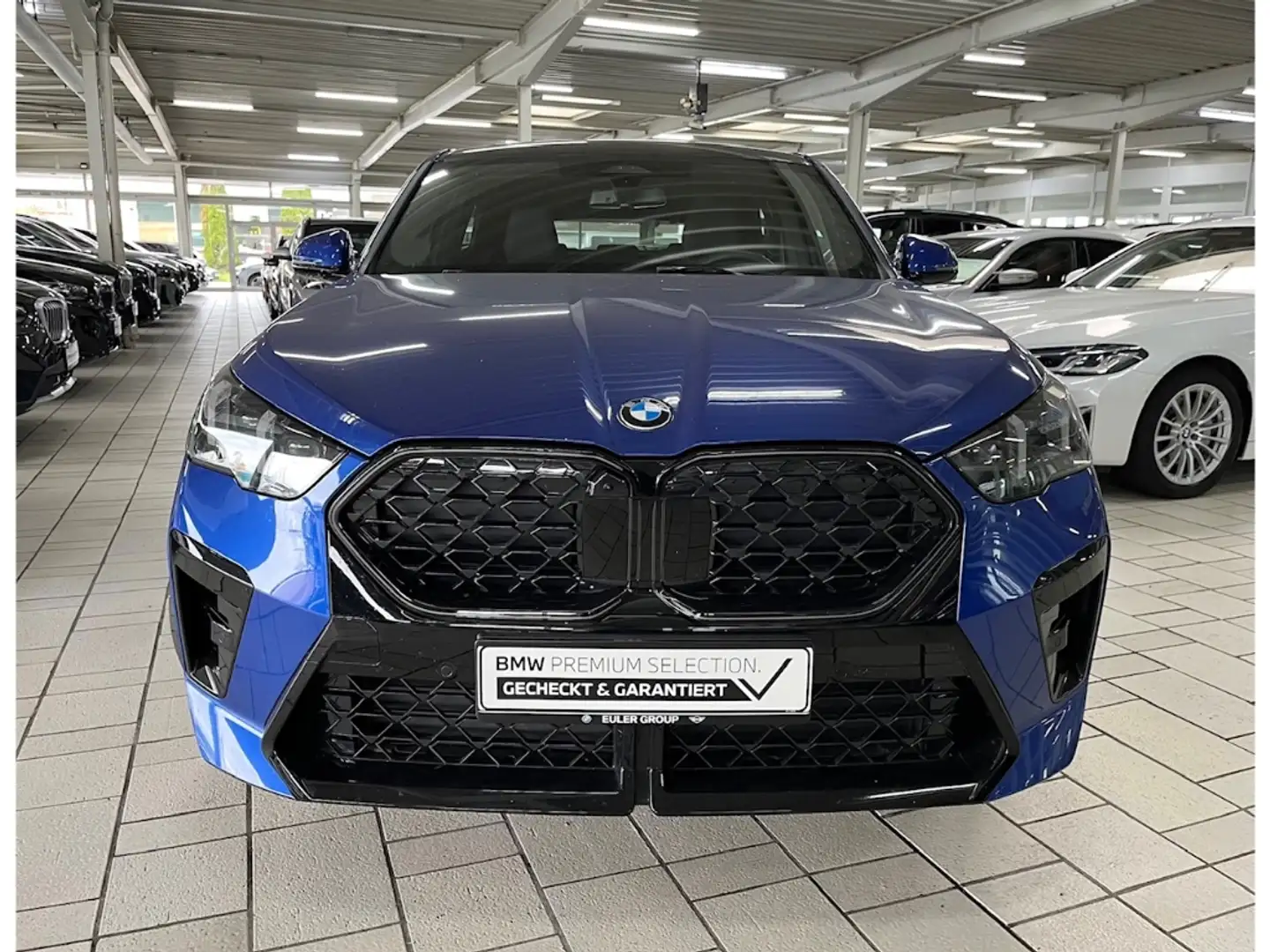 BMW X2 sDrive20d M Sport Pro 20'' AHK Pano H/K HUD Aktivs Blau - 2