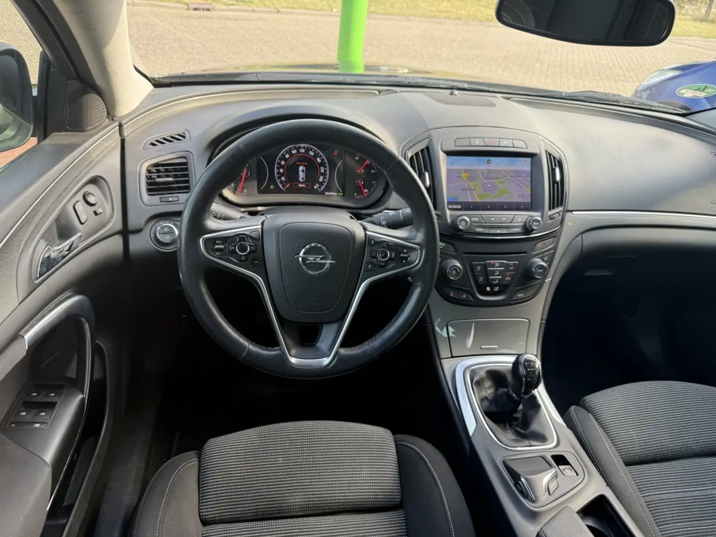 Opel Insignia 1.4 T EcoF. Bns+ navi airco cruise control Zwart - 2