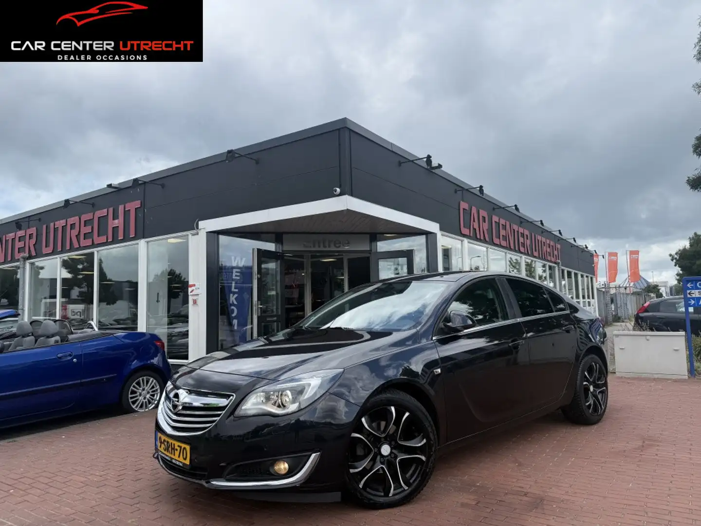 Opel Insignia 1.4 T EcoF. Bns+ navi airco cruise control Zwart - 1