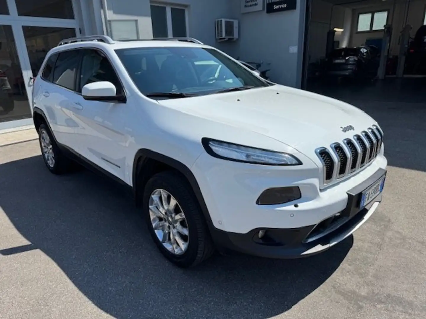 Jeep Cherokee Cherokee 2.2 Diesel 4x4 Automatica Bianco - 2