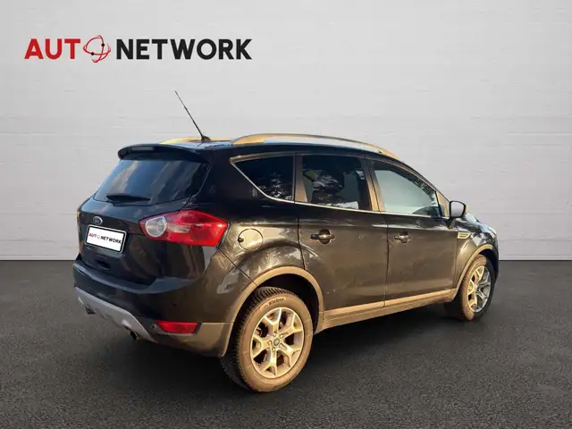 Ford Kuga view 2