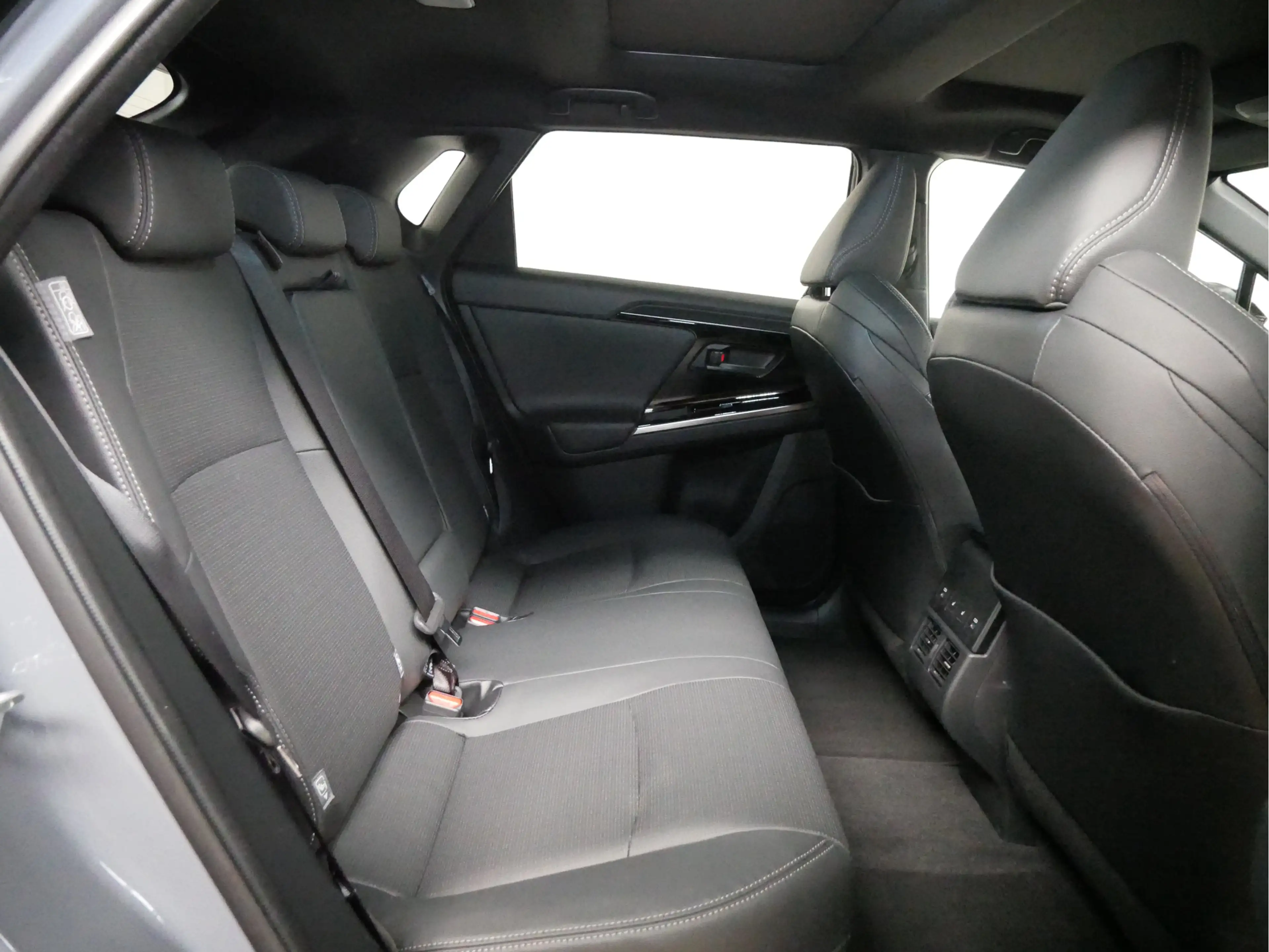 Subaru Solterra Sky 71 kWh Eye-Sight / Navigatie / Apple Carplay e — photo 8