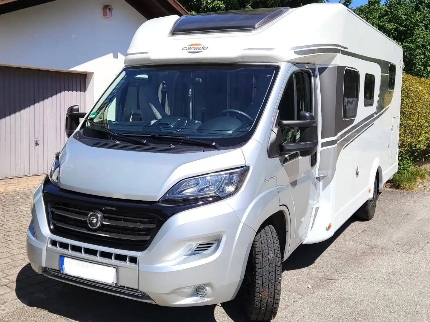 Caravans-Wohnm Carado T 447 Weiß - 1