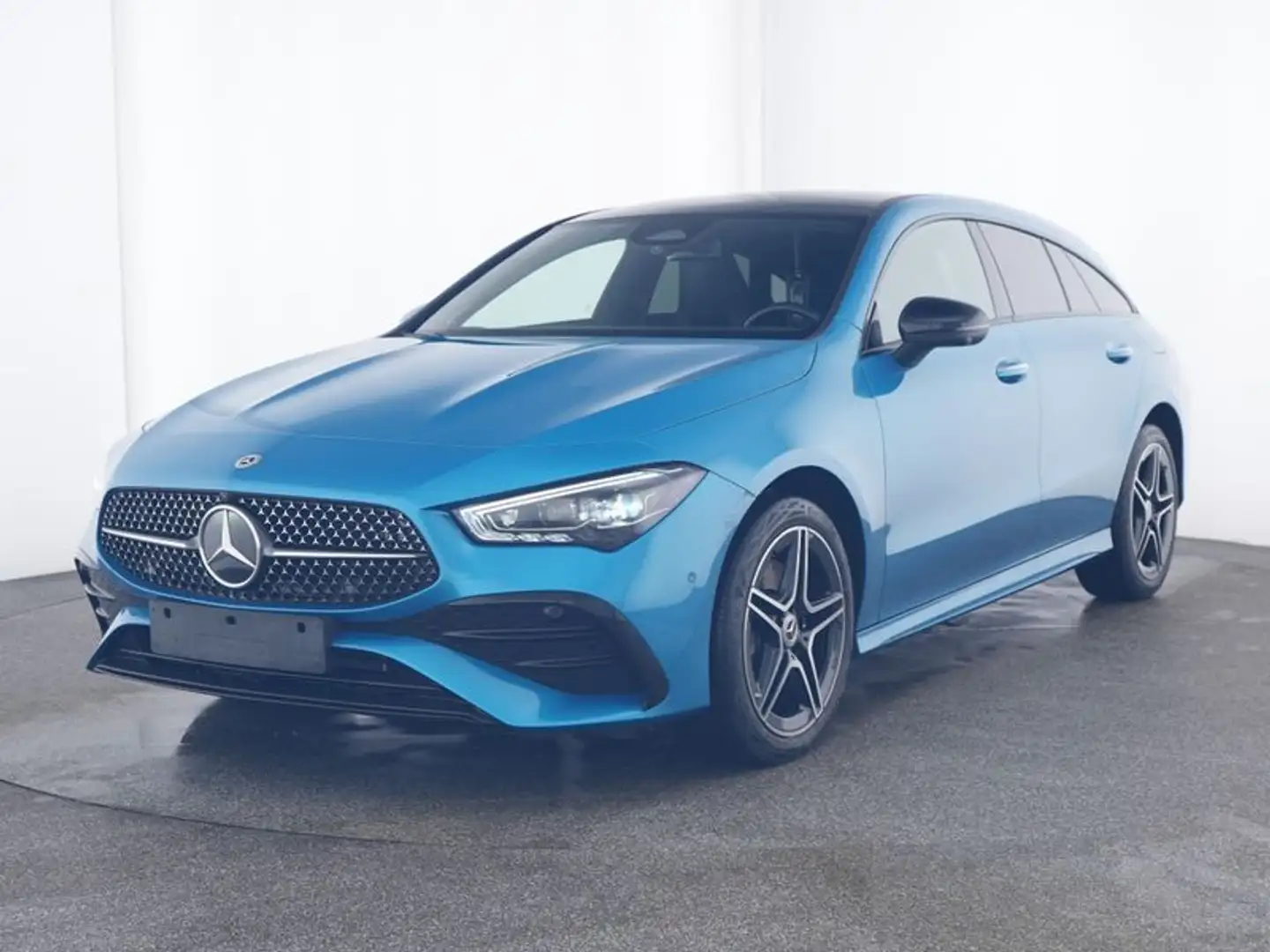 Mercedes-Benz CLA 250 e SB AMG Night Burm. Memo Pano AHK Distr. Blau - 2