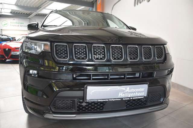 Imagine Jeep Compass S MHYB LED Navi Kamera Leder
