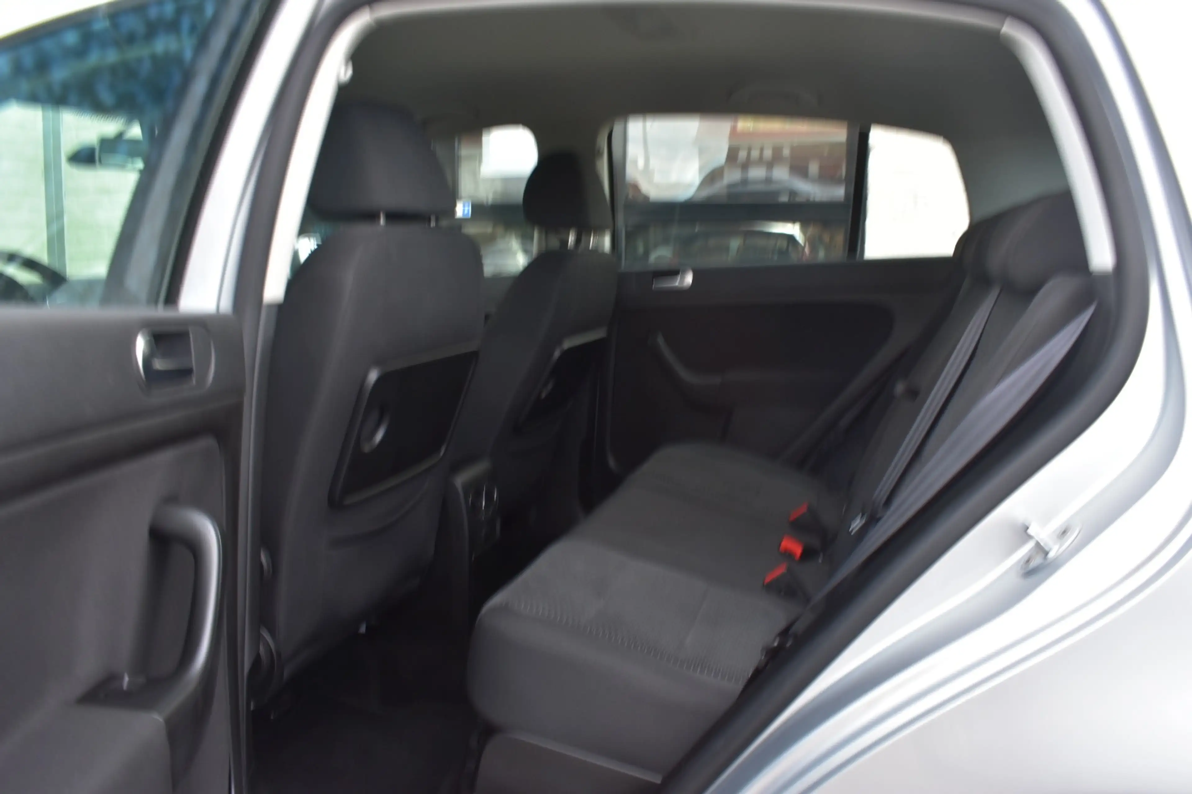 Volkswagen Golf Plus 1.4i Comfortline / Verw Zetels / PDC / Airco / Garantie — photo 13