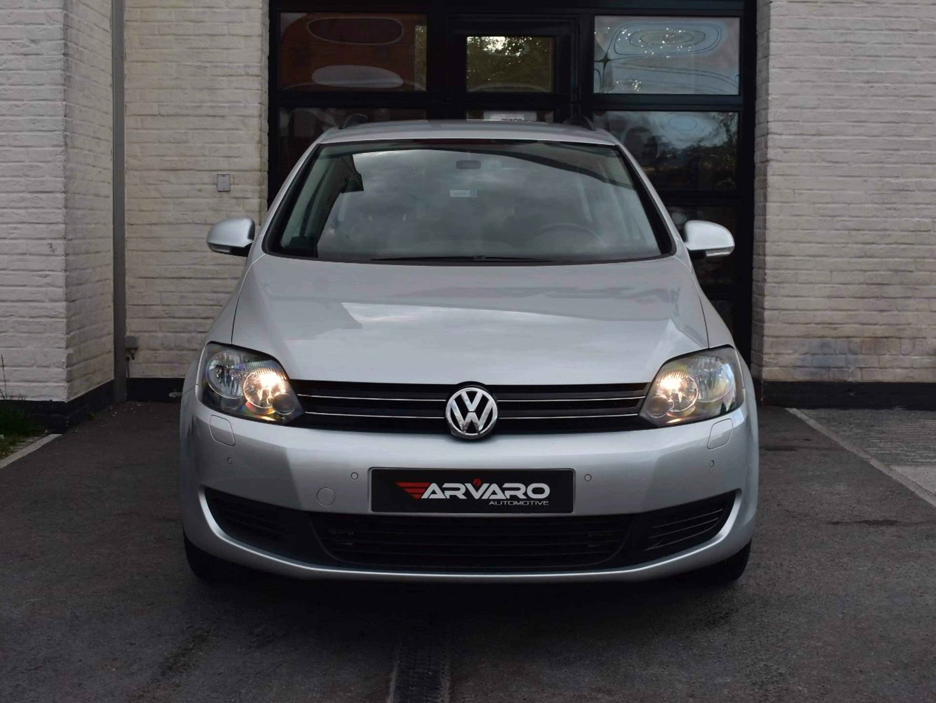 Volkswagen Golf Plus 1.4i Comfortline / Verw Zetels / PDC / Airco / Garantie — photo 3
