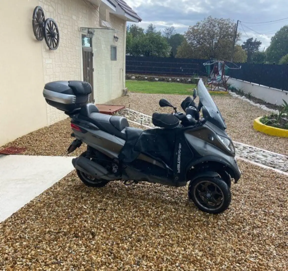 Piaggio MP3 300 Gris - 2