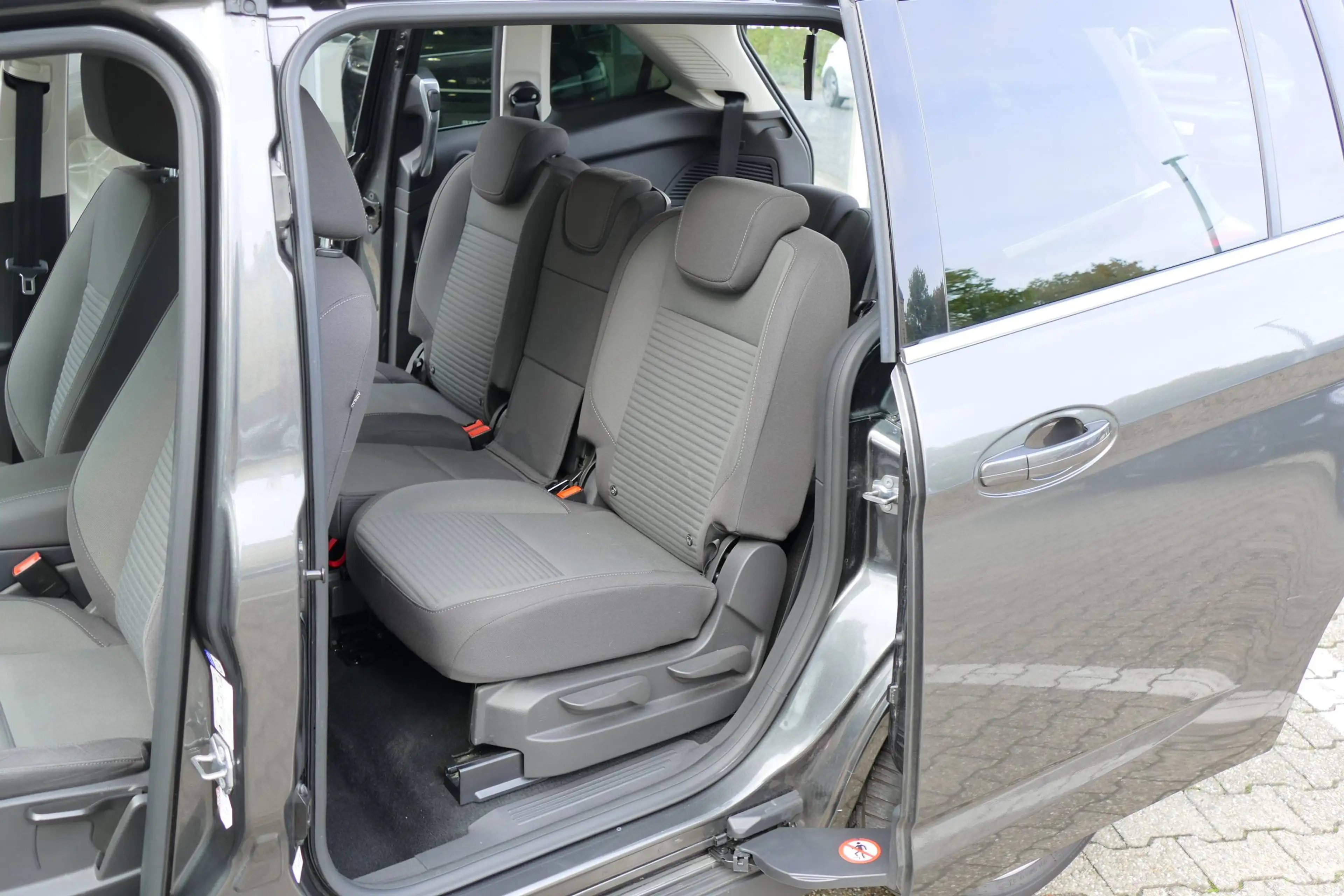 Ford Grand C-Max Titanium °AHK-1300 KG° — photo 15