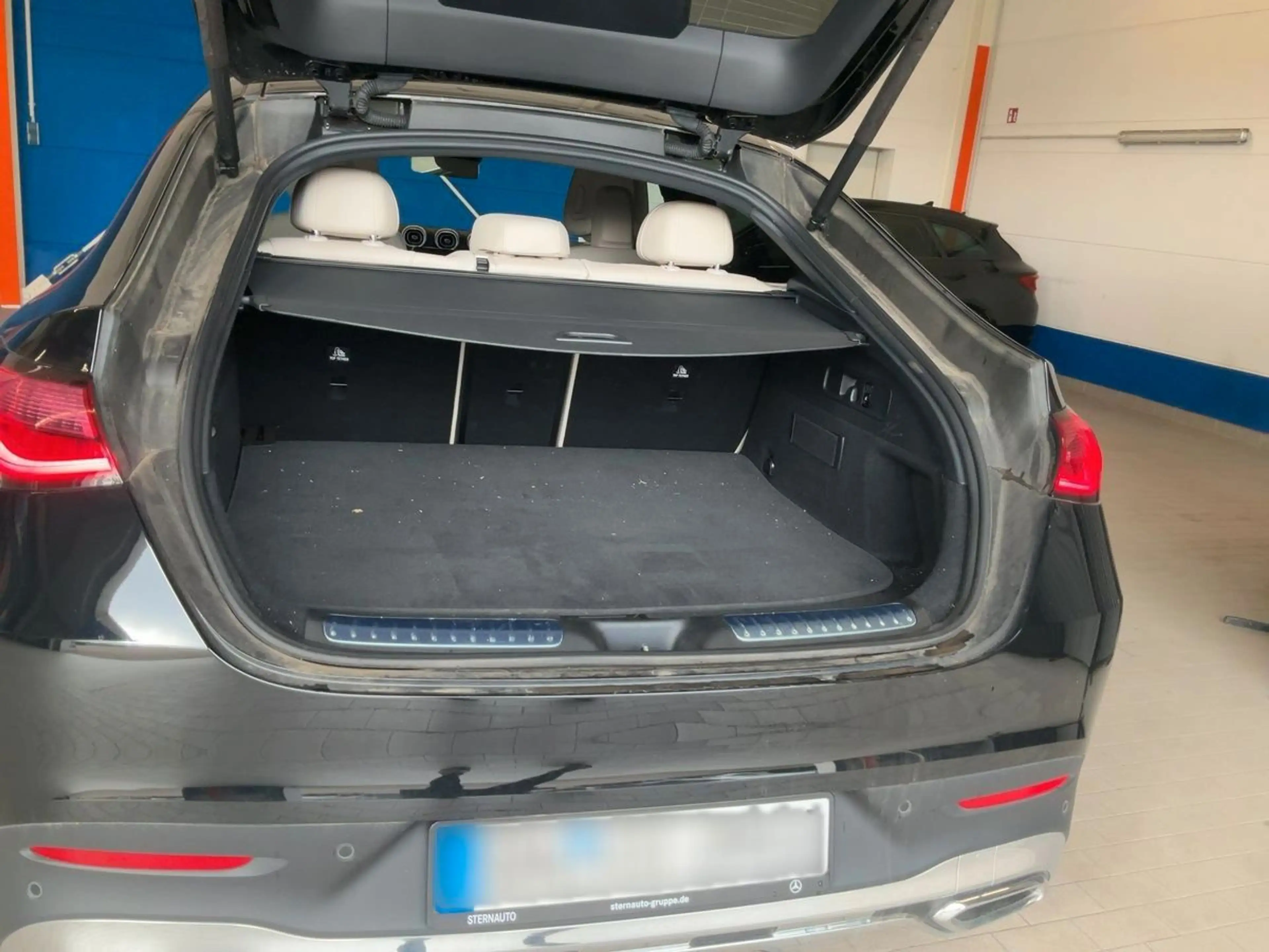 Mercedes-Benz GLC 200 4M COUPE LEDER MEMORY DISTRONIC 360CAMER — photo 6