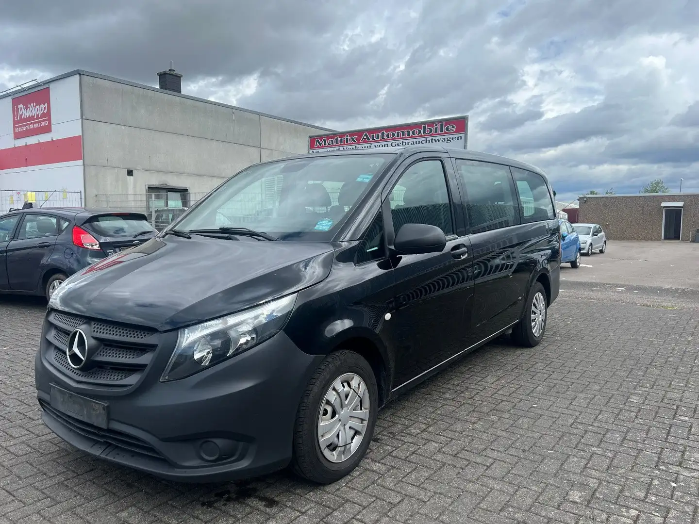 Mercedes-Benz Vito Tourer 114/116 CDI, 119 CDI/BT Pro lang Negro - 1