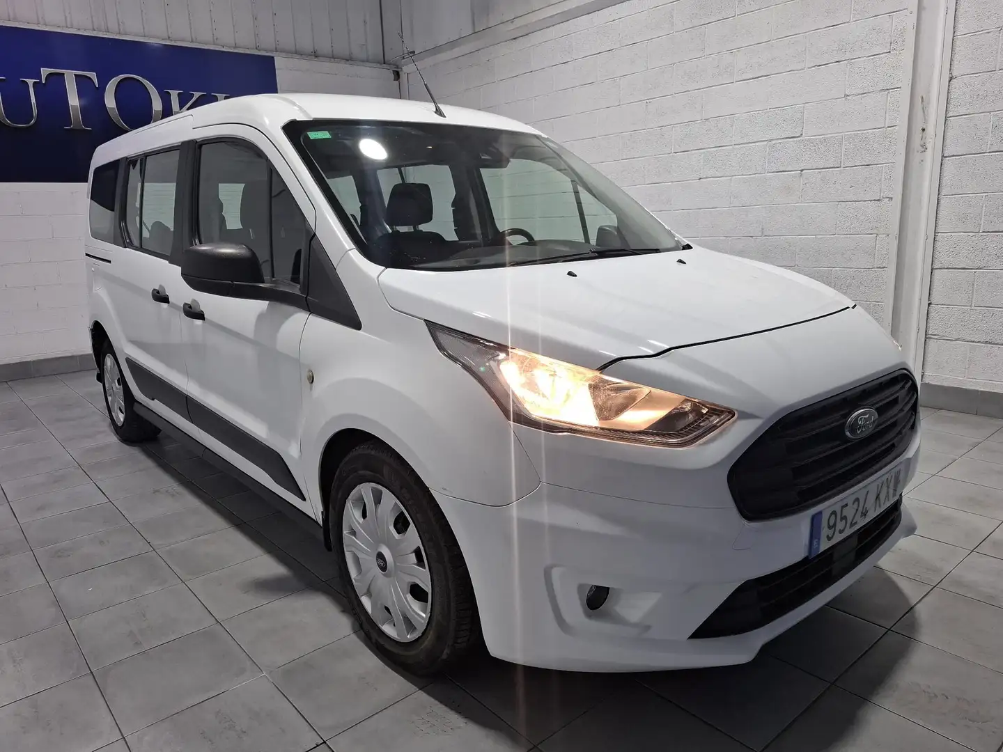 Ford Transit Connect FT Tourneo 220 L Blanco - 2