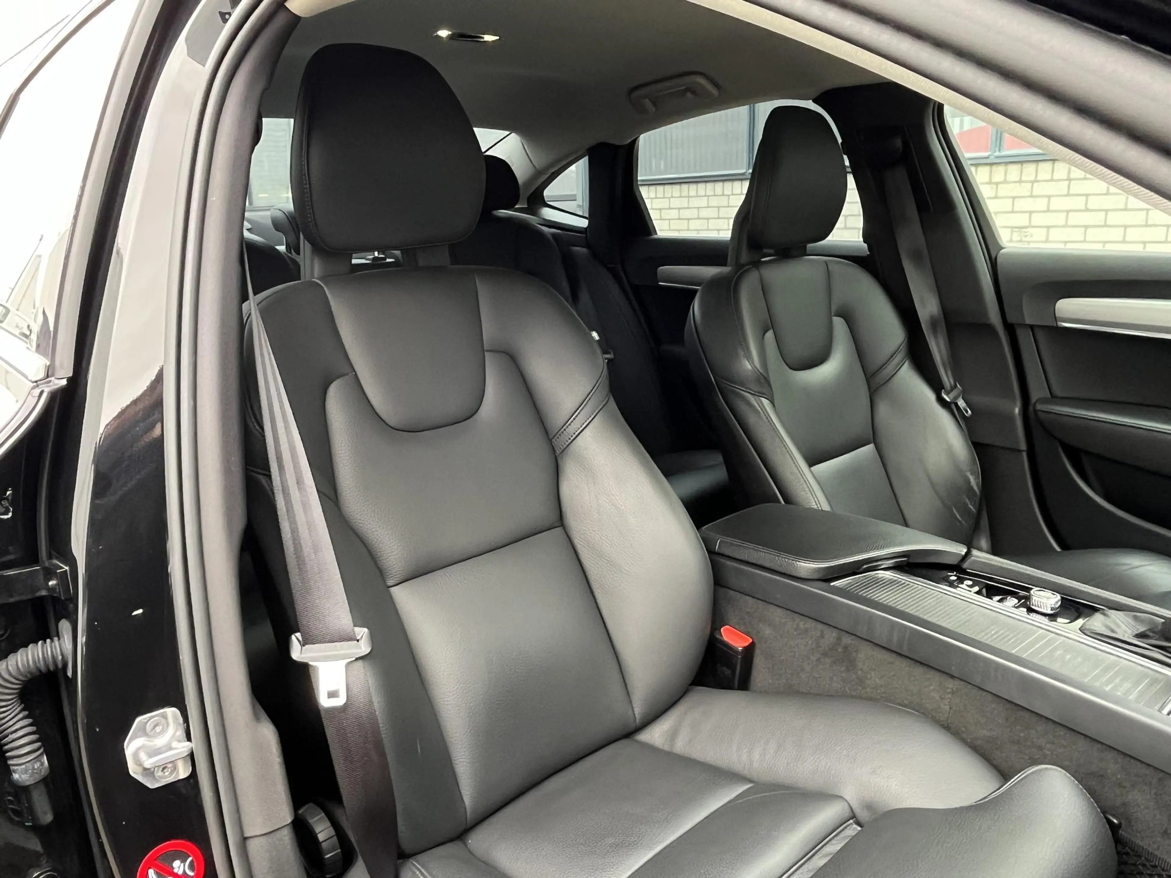Volvo S90 2.0 T4 Inscription | Navi/Camera/Adapt.Cruise/Clim — photo 28