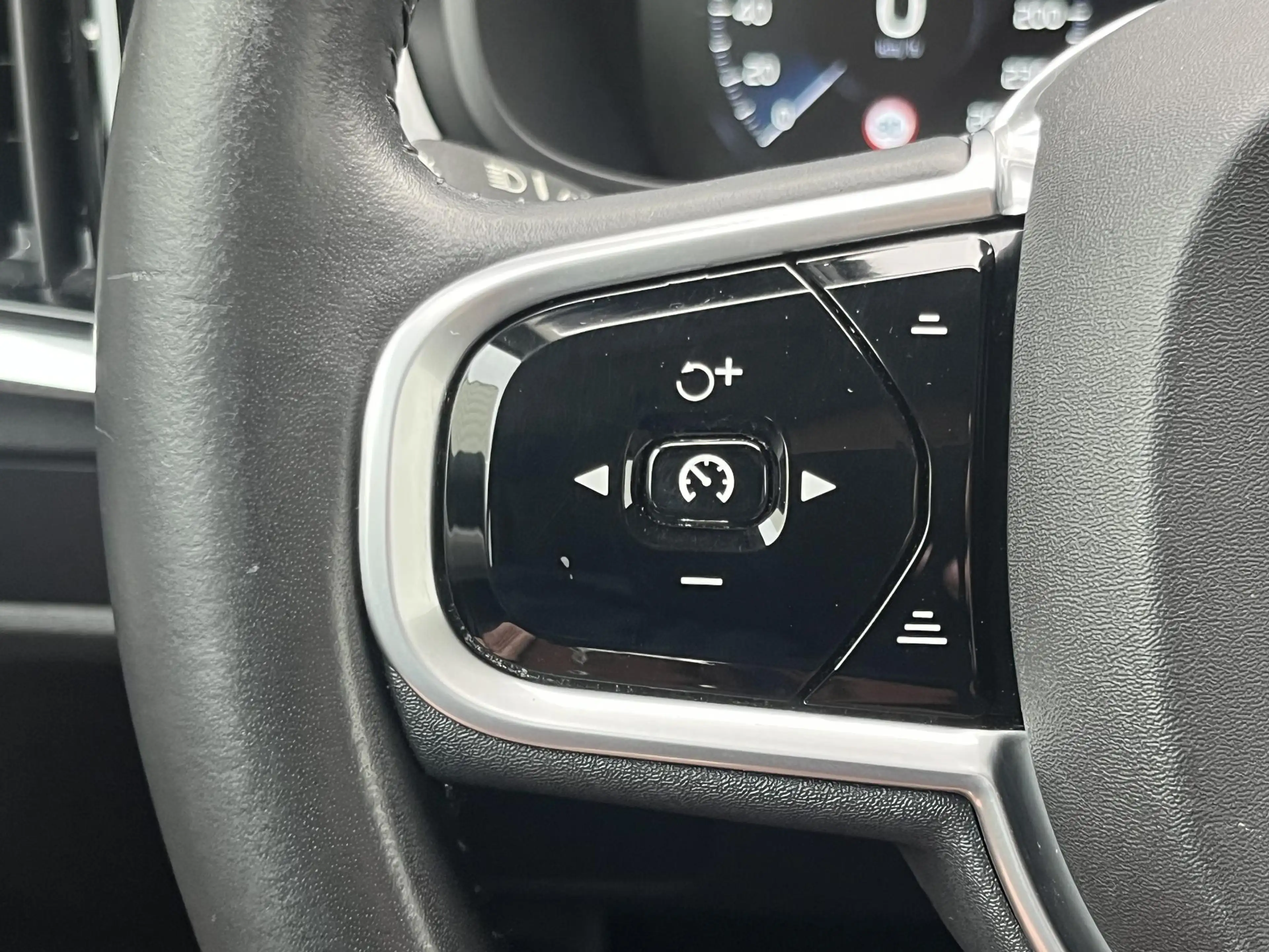 Volvo S90 2.0 T4 Inscription | Navi/Camera/Adapt.Cruise/Clim — photo 45