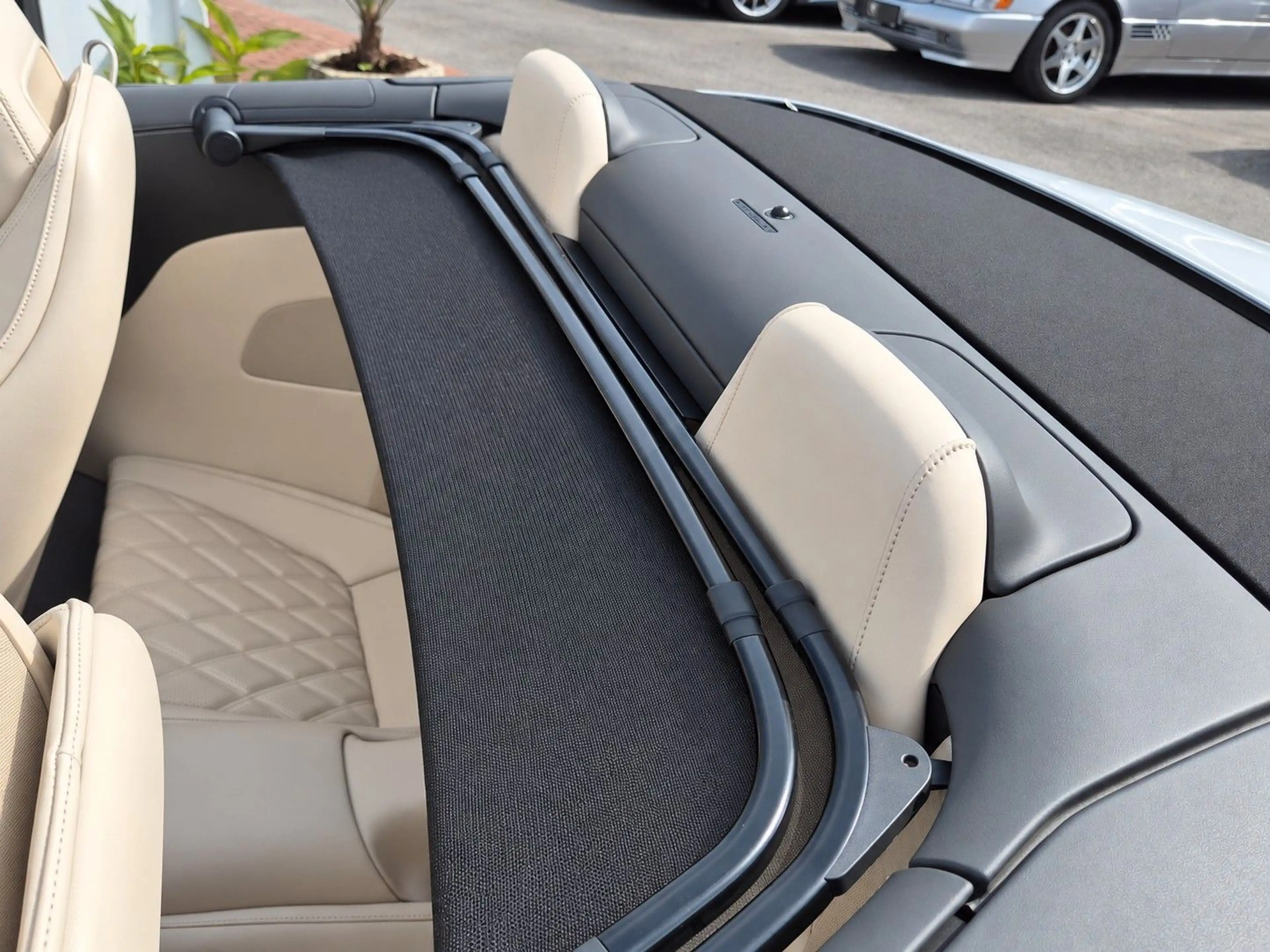 Mercedes-Benz SL 55 AMG /Designo Lack+Manufaktur Interieur — photo 11