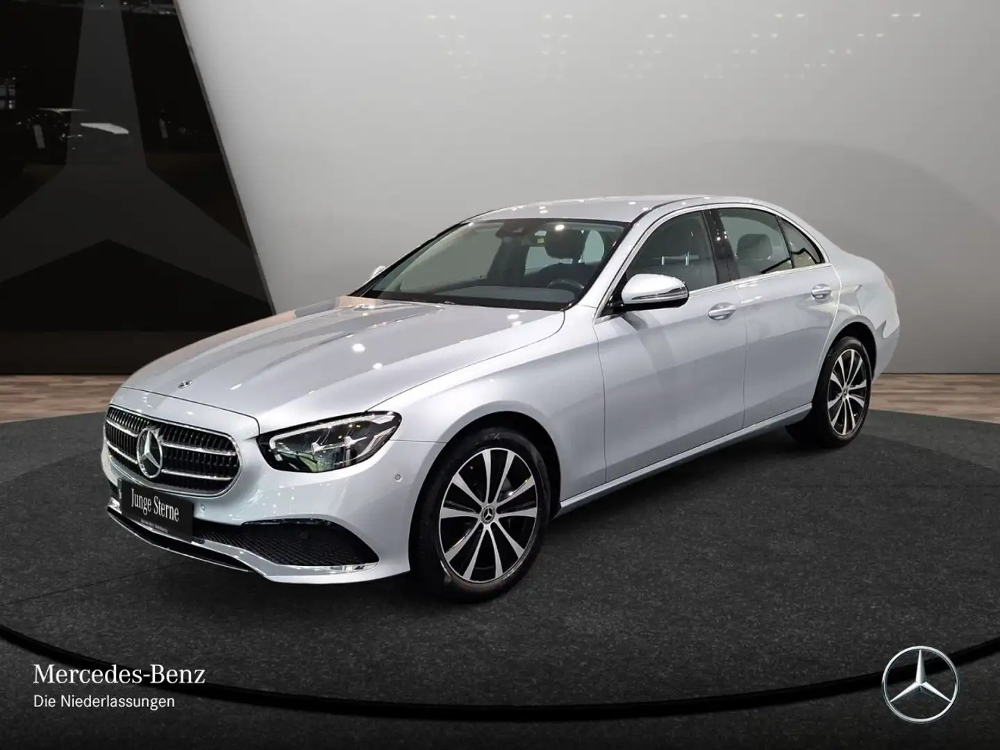 Mercedes-Benz E 300 de AVANTG+LED+KAMERA+SPUR+TOTW+9G Argent - 2
