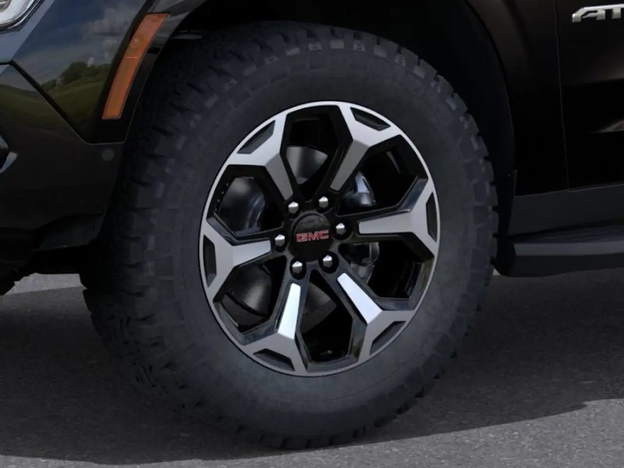 GMC Yukon photo GMC Yukon