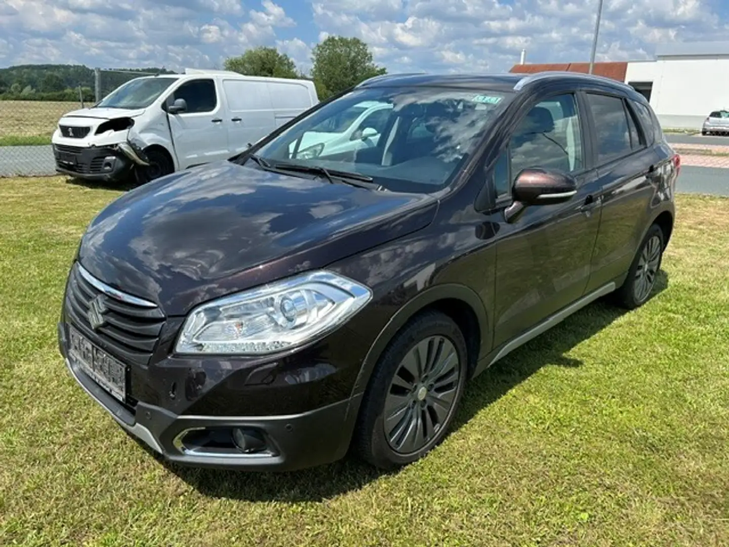 Suzuki SX4 S-Cross 1,6 Allgrip flash *ALLRAD* Schwarz - 1