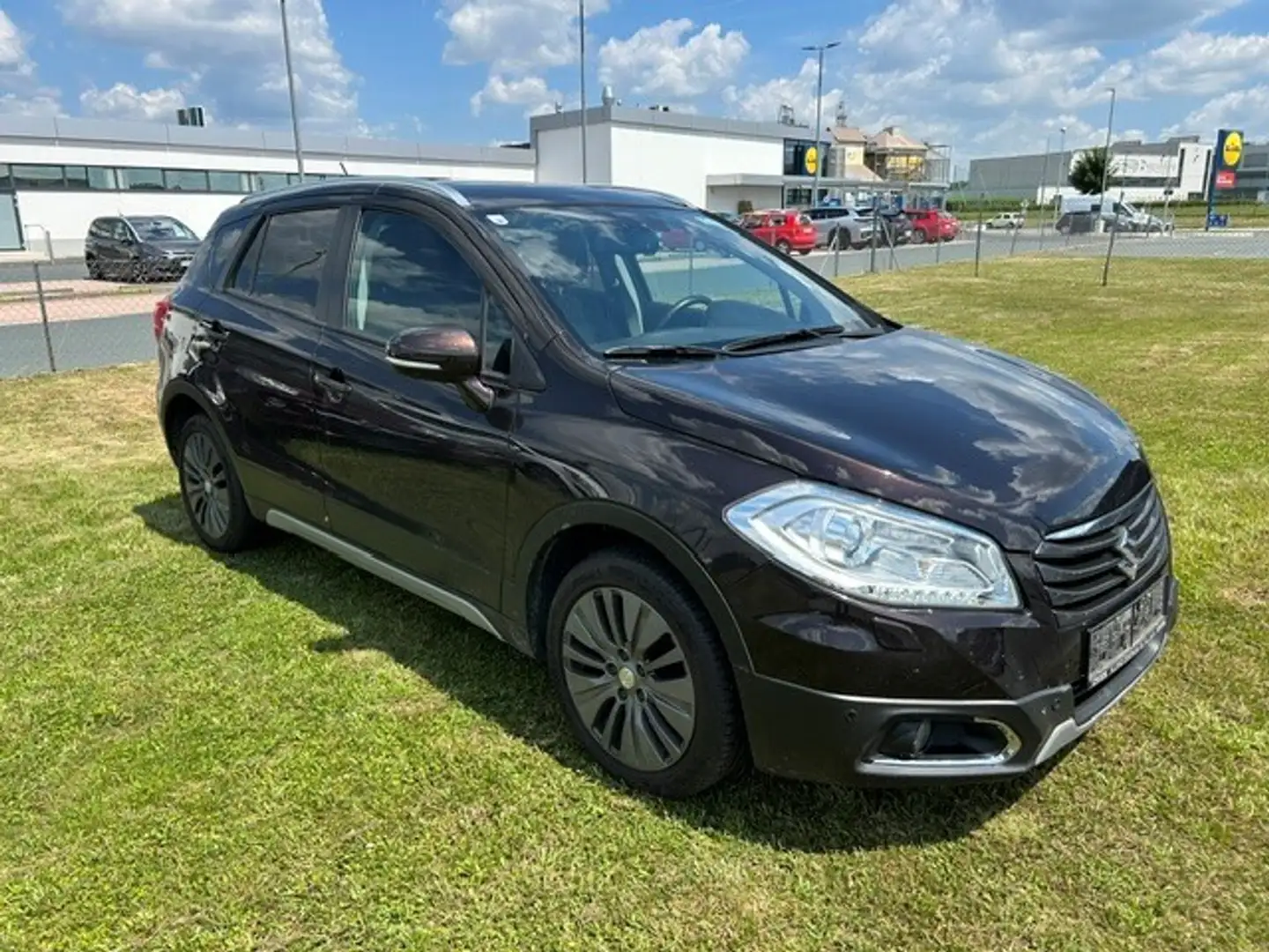 Suzuki SX4 S-Cross 1,6 Allgrip flash *ALLRAD* Schwarz - 2