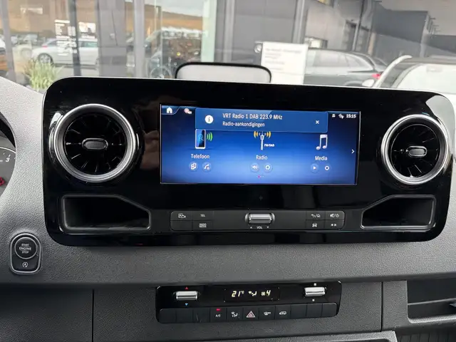 Mercedes-Benz Sprinter view 10