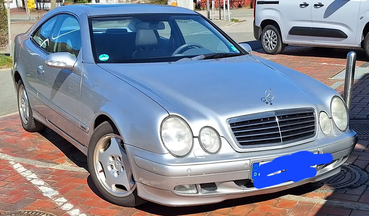Mercedes-Benz CLK 230