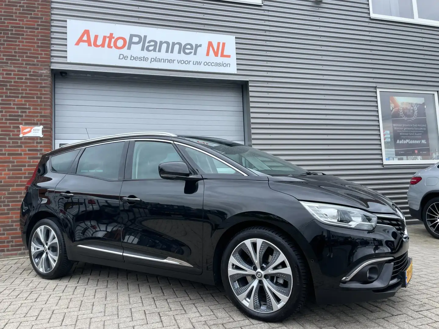 Renault Grand Scenic 1.2 TCe Intens! Camera! Cruise! Navi! Noir - 2