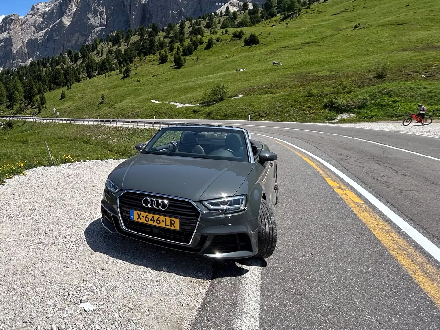 Audi A3 35 TFSI CoD Adv Sp Grijs - 1