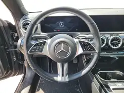 Mercedes-Benz CLA снимка Mercedes-Benz CLA