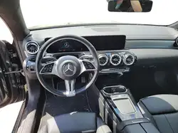 Mercedes-Benz CLA снимка Mercedes-Benz CLA