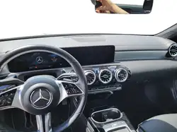 Mercedes-Benz CLA снимка Mercedes-Benz CLA