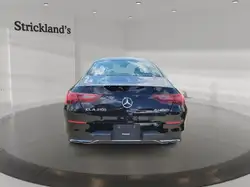 Mercedes-Benz CLA снимка Mercedes-Benz CLA