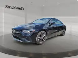 Mercedes-Benz CLA снимка Mercedes-Benz CLA