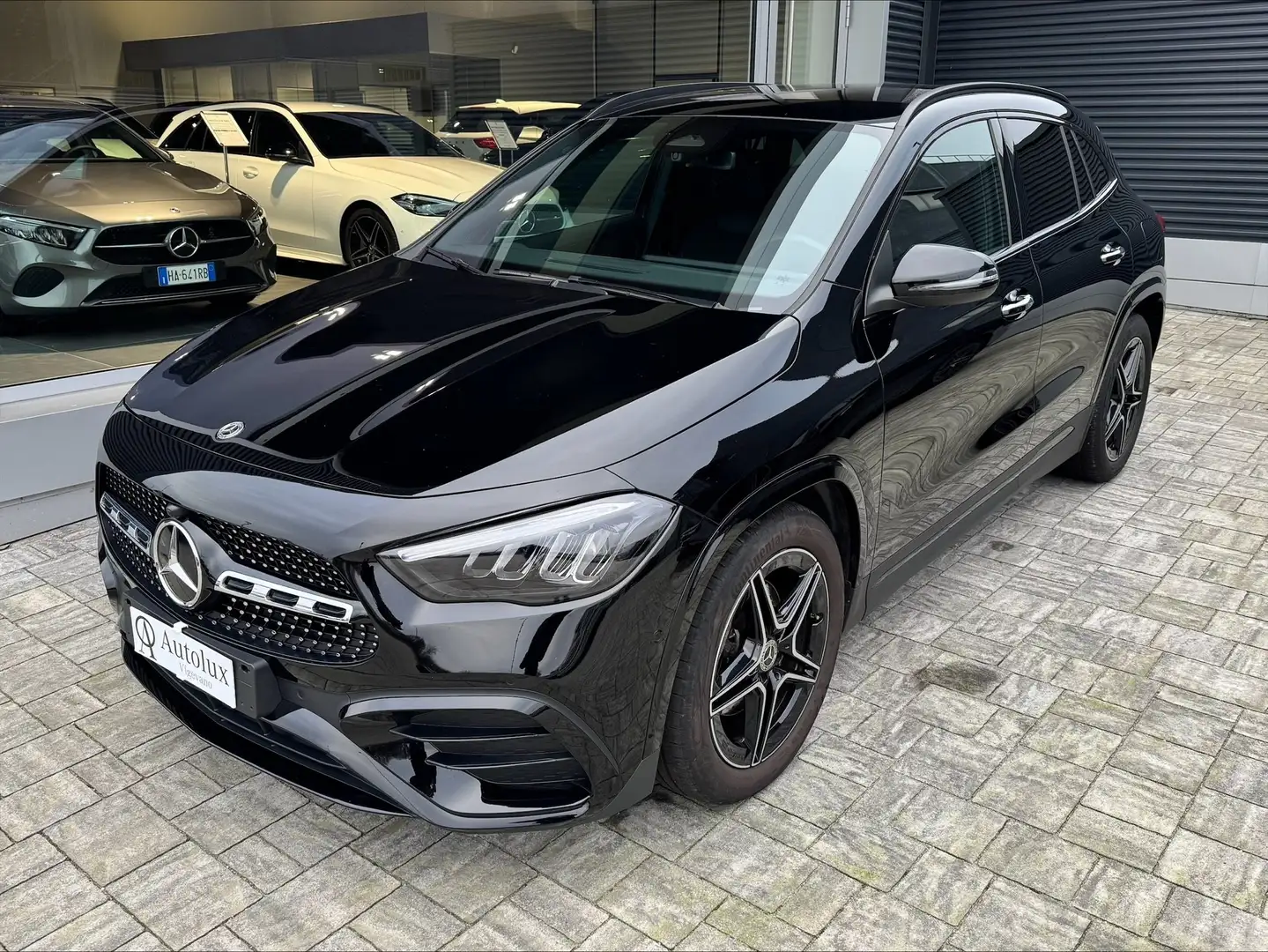 Mercedes-Benz GLA 180 GLA 180 d AMG Line Advanced Plus auto Noir - 1