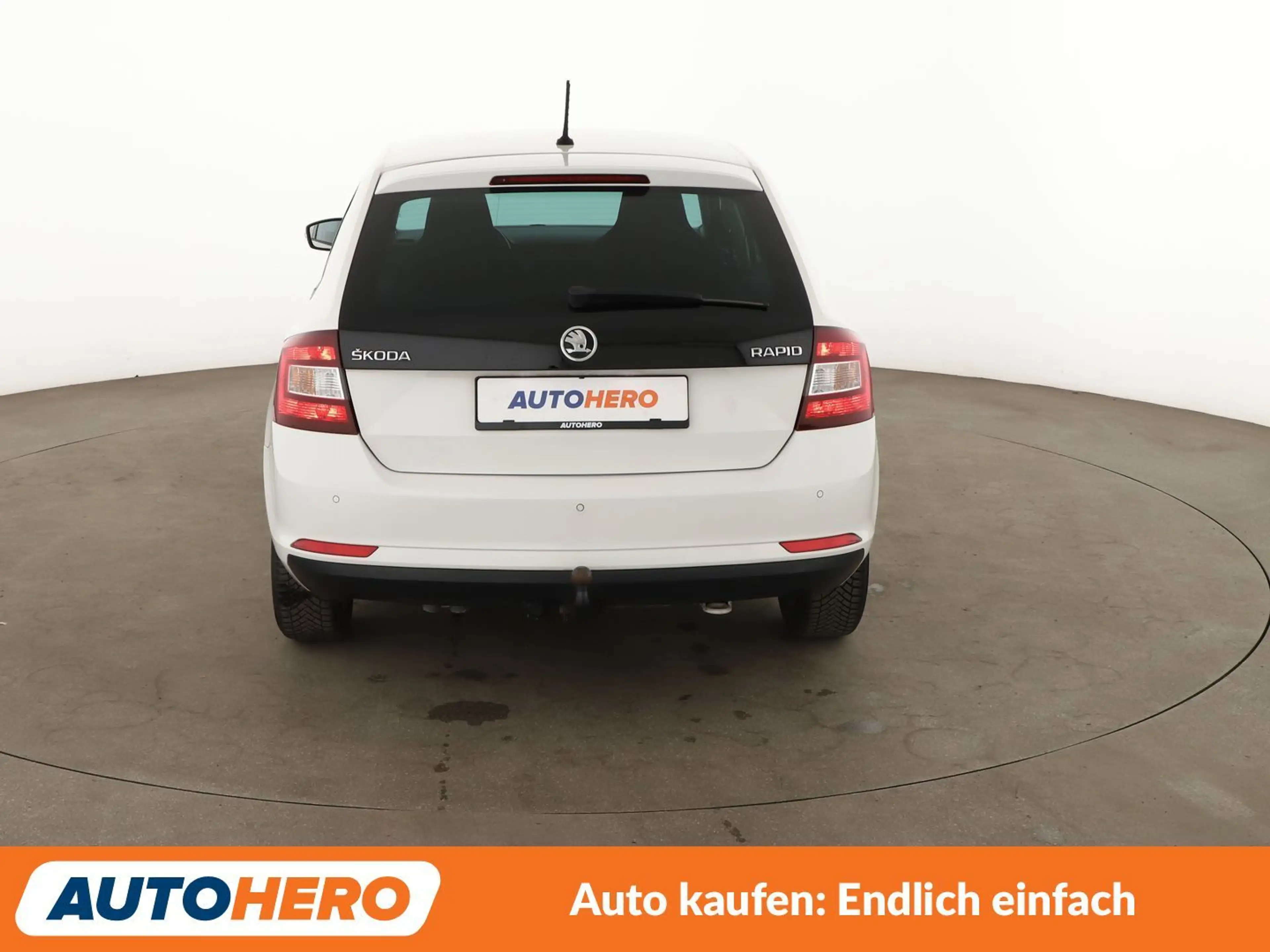 Skoda Rapid/Spaceback 1.4 TSI Ambition Aut.*TEMPO*PDC*SHZ*AHK*KLIMA* — photo 5