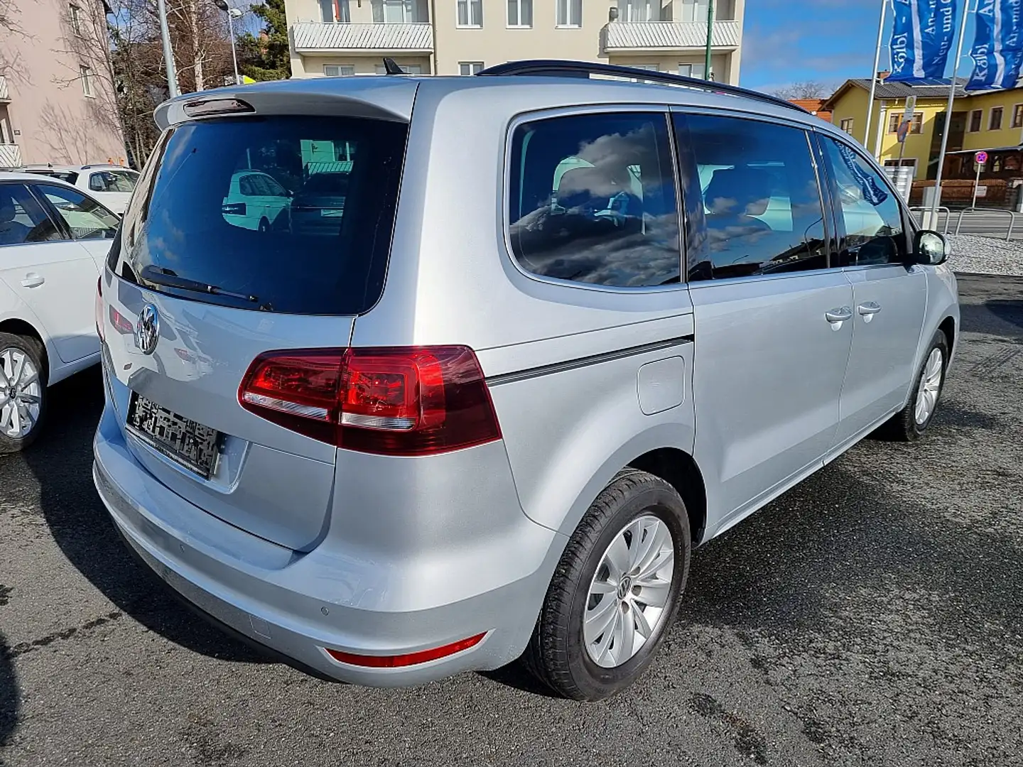 Volkswagen Sharan Business BMT SCR 2,0 TDI Gris - 2