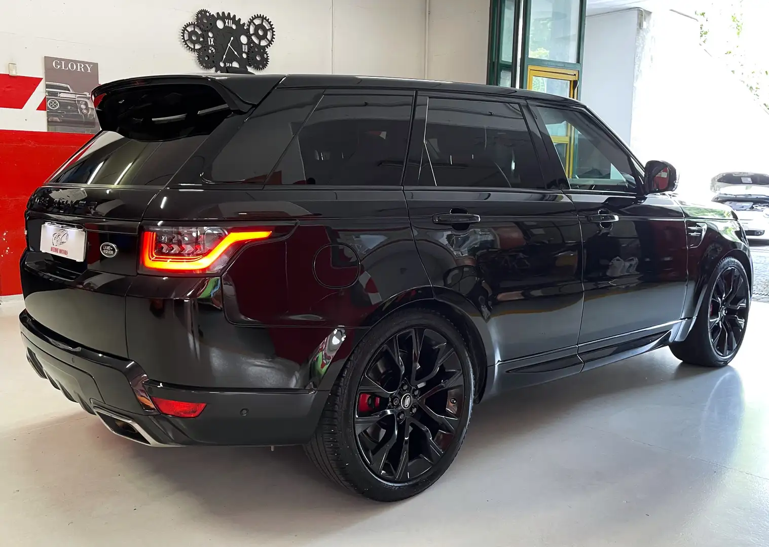 Land Rover Range Rover Sport 3.0 i6 mhev HST 400cv Hybrid CARBONIO Total Black Zwart - 2