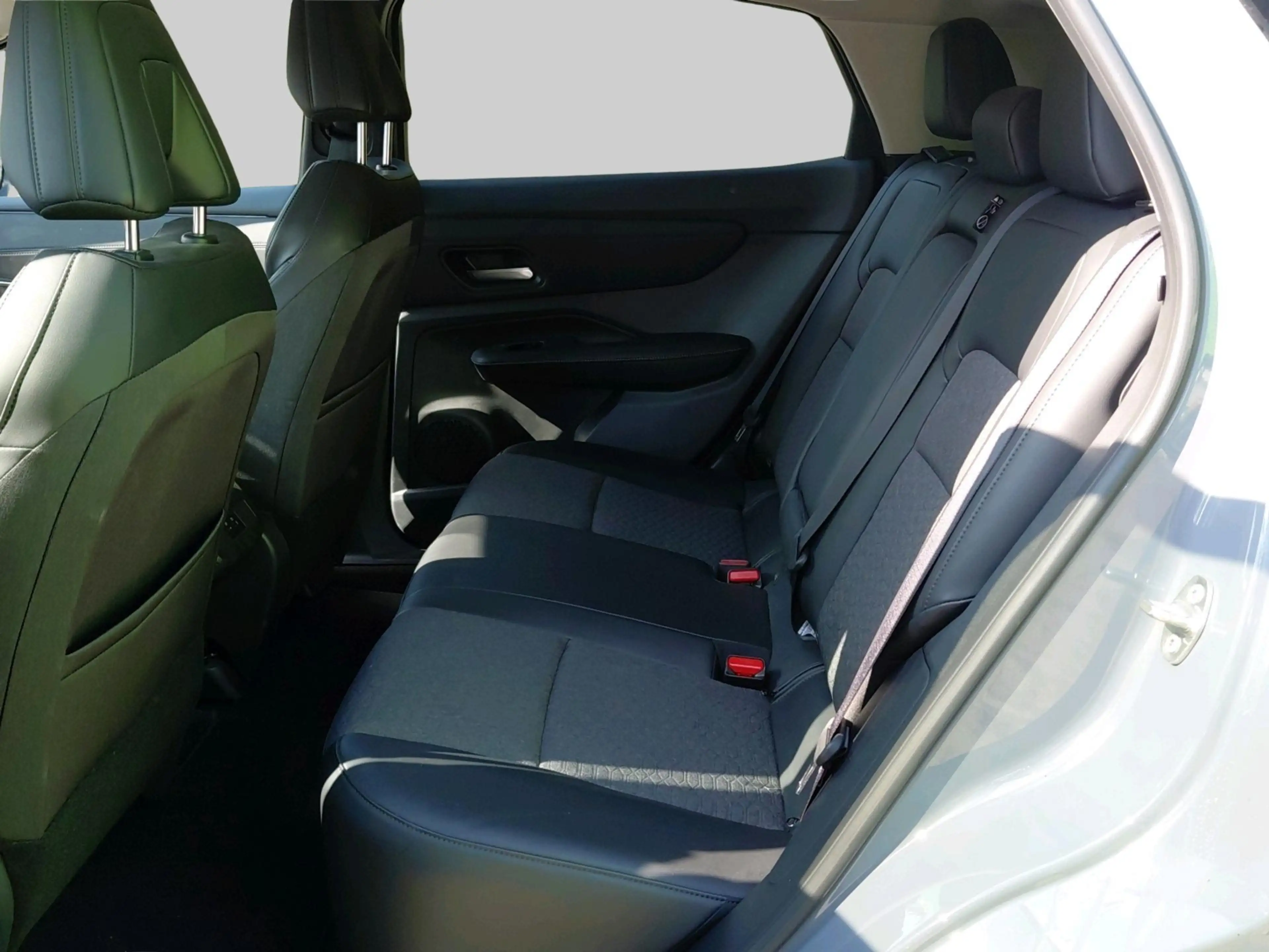 Nissan Ariya 87 KWH Advance — photo 6