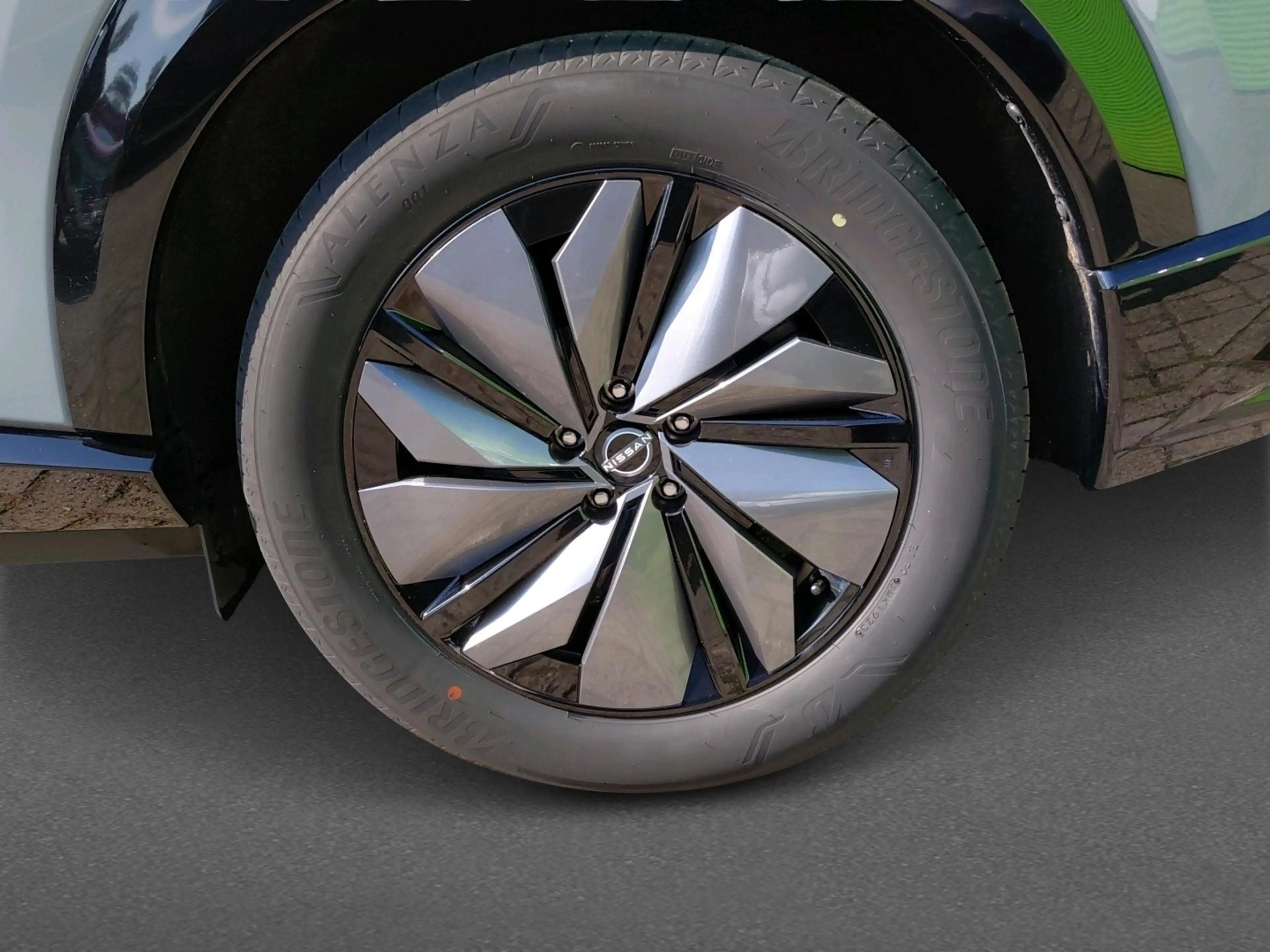 Nissan Ariya 87 KWH Advance — photo 11