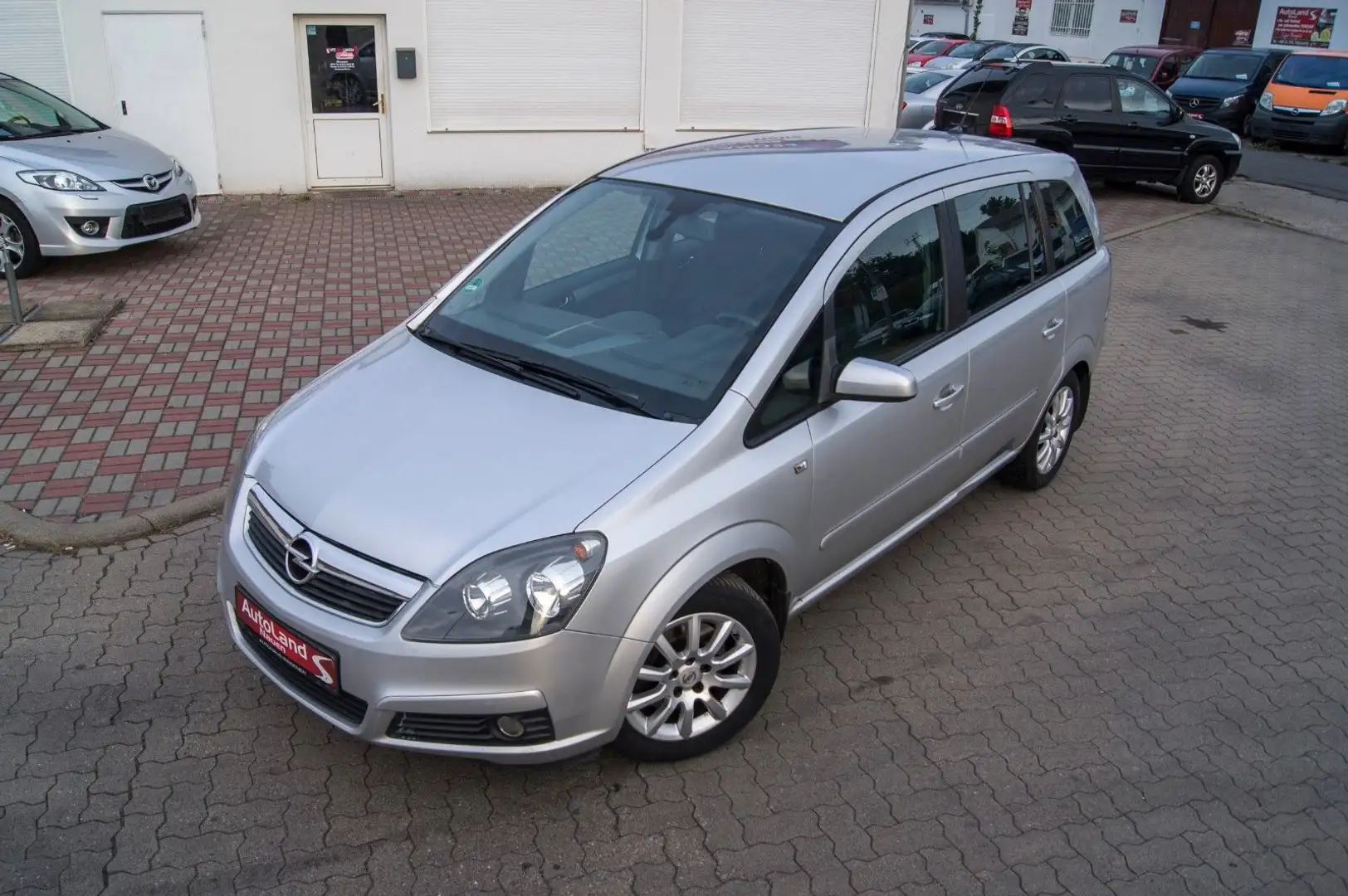 Opel Zafira 2.2 direct Cosmo+TUV09/24+7Sitze+NR17 Argintiu - 1