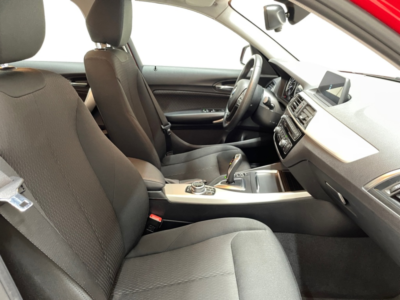 BMW 118 i Advantage Facelift+Navi+PDC+AUT+Sitzheizung — photo 9
