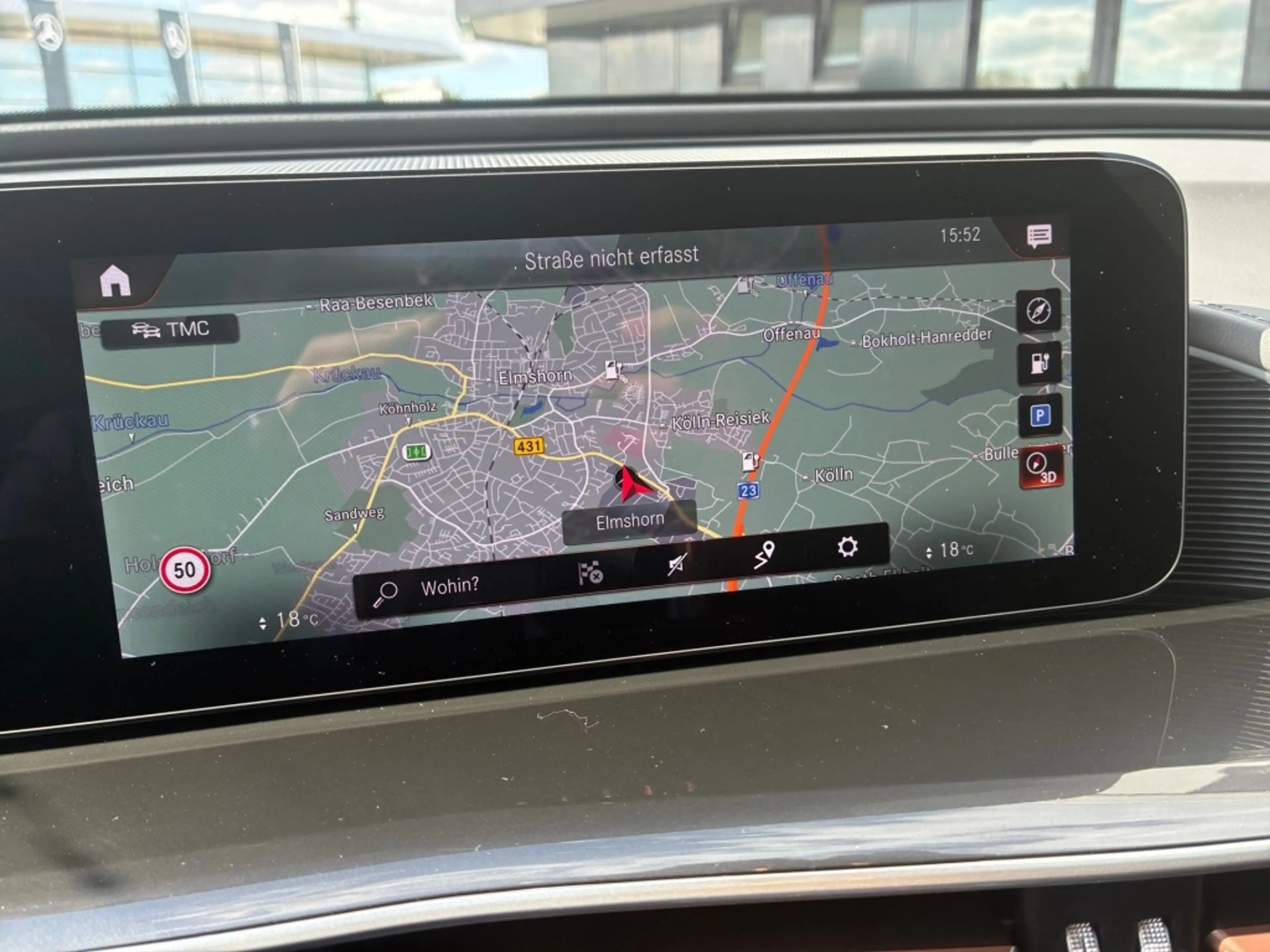 Mercedes-Benz EQC 400 4M AMBIENTE+HEAD-UP+KAMERA+MBEAM+CARPLAY — photo 24