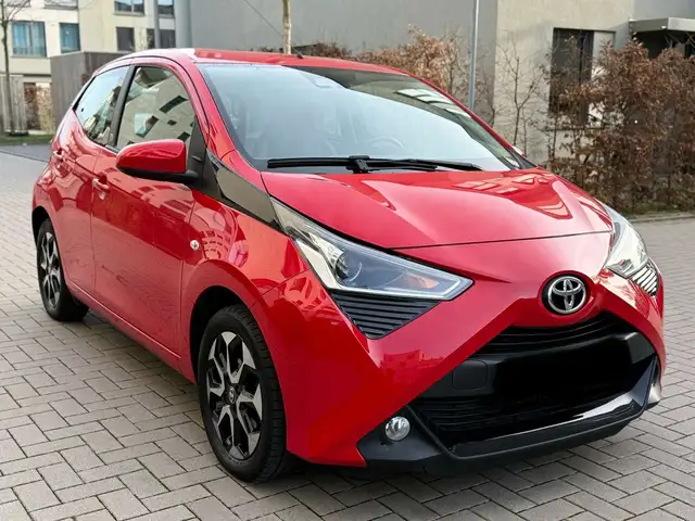 Toyota Aygo AYGO x